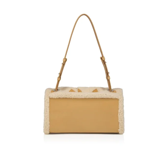 Baggy Small – skuldertaske – diamantformet kalveskind og lammeskind – beige Baggy Small – skuldertaske – diamantformet kalveskind og lammeskind – beige