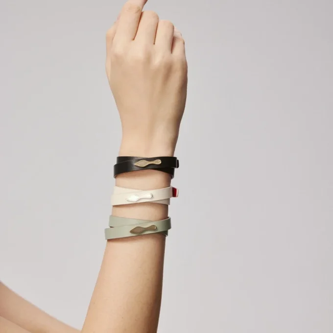 Bettina – Armbånd – Glat kalveskind – Sort