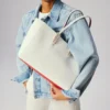 Cabata Small – Tote Bag – Blødt kalveskind og pigge – Bianco Cabata Small – Tote Bag – Blødt kalveskind og pigge – Bianco