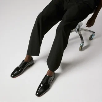 greggo oxfords lakeret kalveskind sort herre 2 330x330 - Greggo &ndash; Oxfords &ndash; Lakeret kalveskind &ndash; Sort &ndash; Herre
