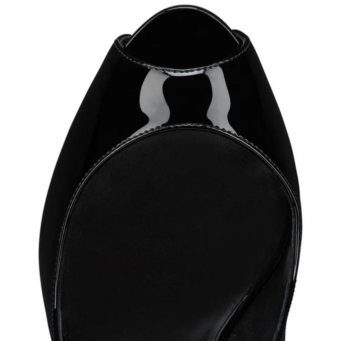 Hot Chick Alta – 120 mm pumps med åben tå – lakeret kalveskind – sort – kvinder Hot Chick Alta – 120 mm pumps med åben tå – lakeret kalveskind – sort – kvinder