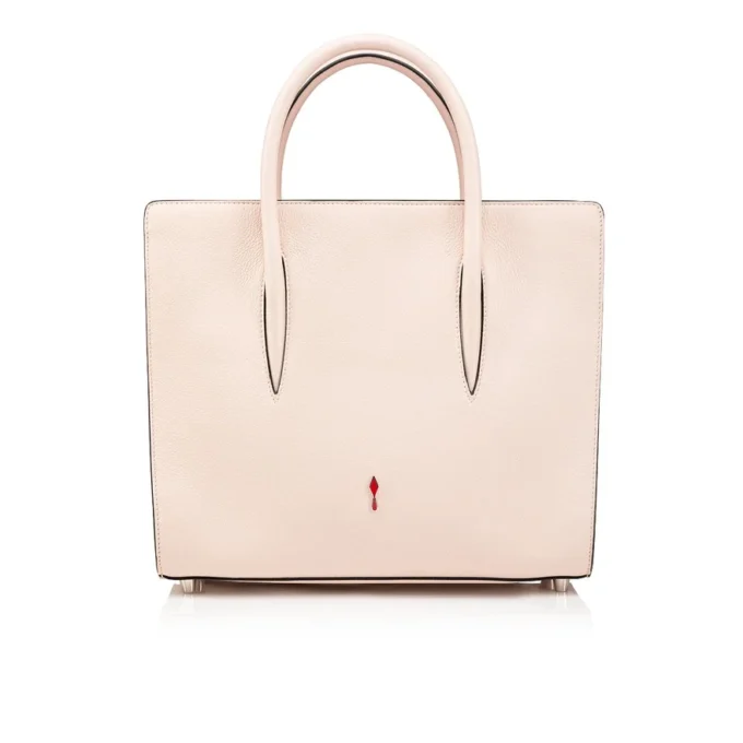 Paloma Medium – Taske med håndtag – Kornet kalveskind og Loubinthesky-spikes – Leche Paloma Medium – Taske med håndtag – Kornet kalveskind og Loubinthesky-spikes – Leche