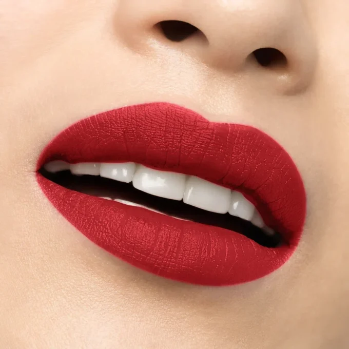 Rouge Louboutin Velvet Matte – Mat læbestift – Red Dramadouce 005M Rouge Louboutin Velvet Matte – Mat læbestift – Red Dramadouce 005M